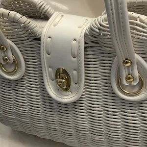 Roger Van S Vintage Wicker Hand Bag